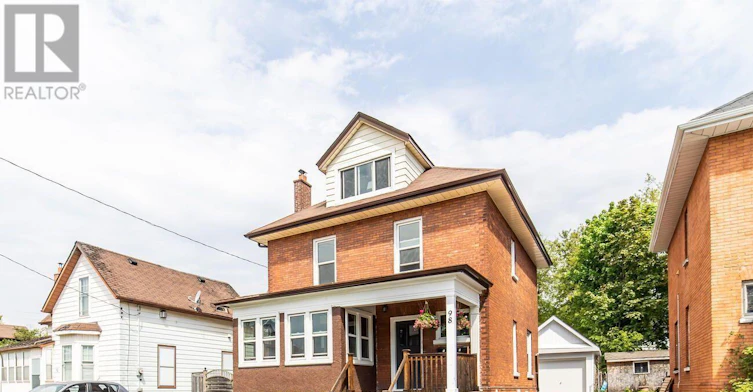 2-98 Elgin Street, Oshawa, ON, L1G 1T3