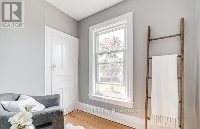 2-98 Elgin Street, Oshawa, ON, L1G 1T3 - 4