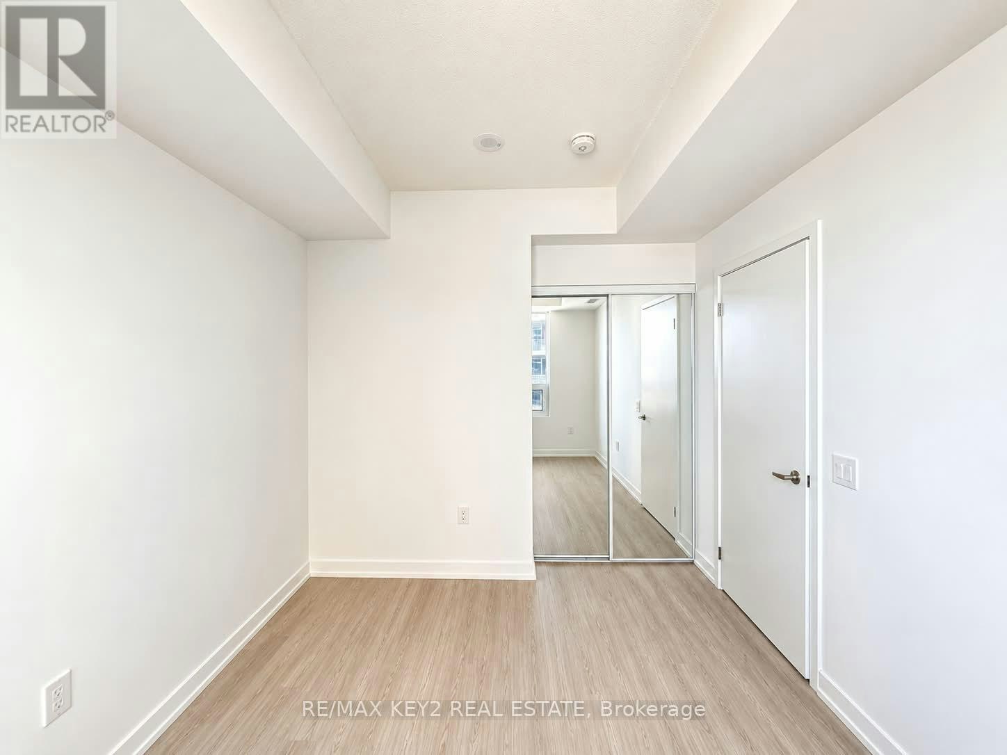 1712-4010 Eglinton Avenue W, Toronto, ON, M9A 0G5 - 4