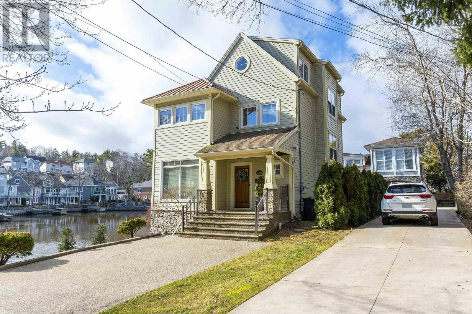 825 Shore Drive, Bedford, NS, B4A 2E3