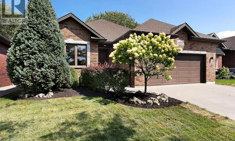 11892 Boulder Crescent