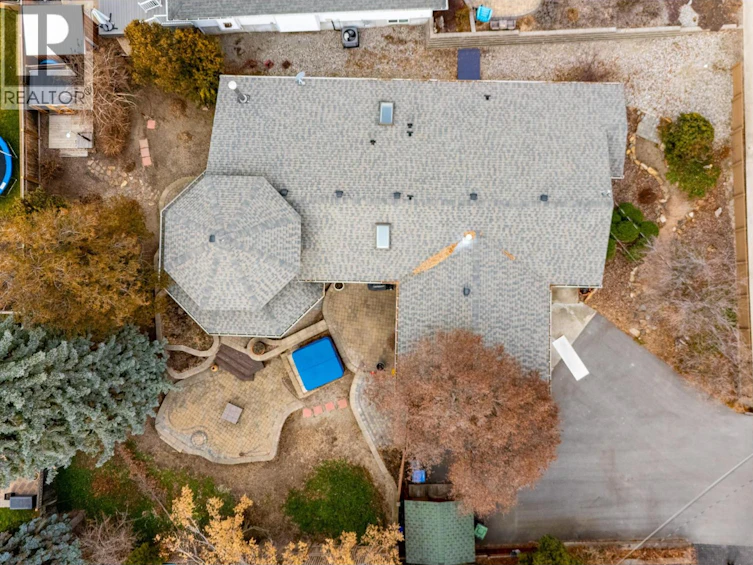 335 Middle Bench Road, Penticton, BC, V2A 8S8 - 19