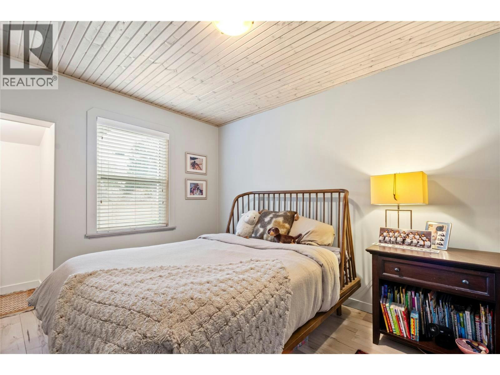335 Middle Bench Road, Penticton, BC, V2A 8S8 - 14