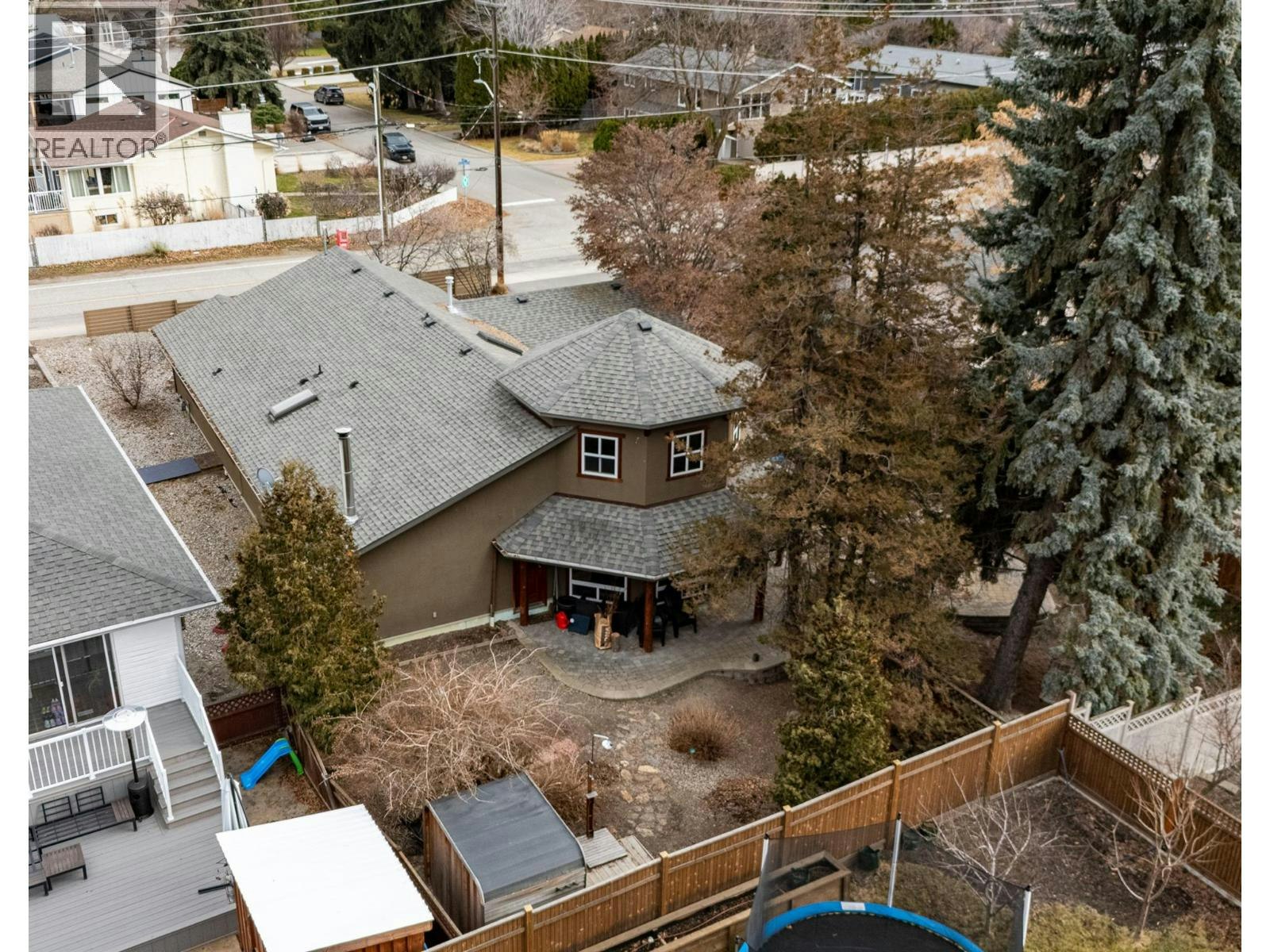 335 Middle Bench Road, Penticton, BC, V2A 8S8 - 20