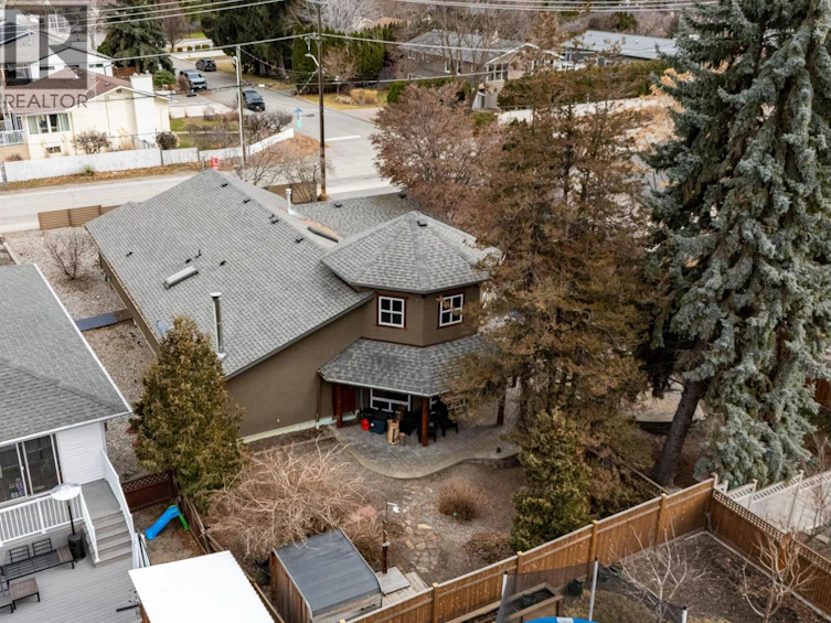 335 Middle Bench Road, Penticton, BC, V2A 8S8 - 20