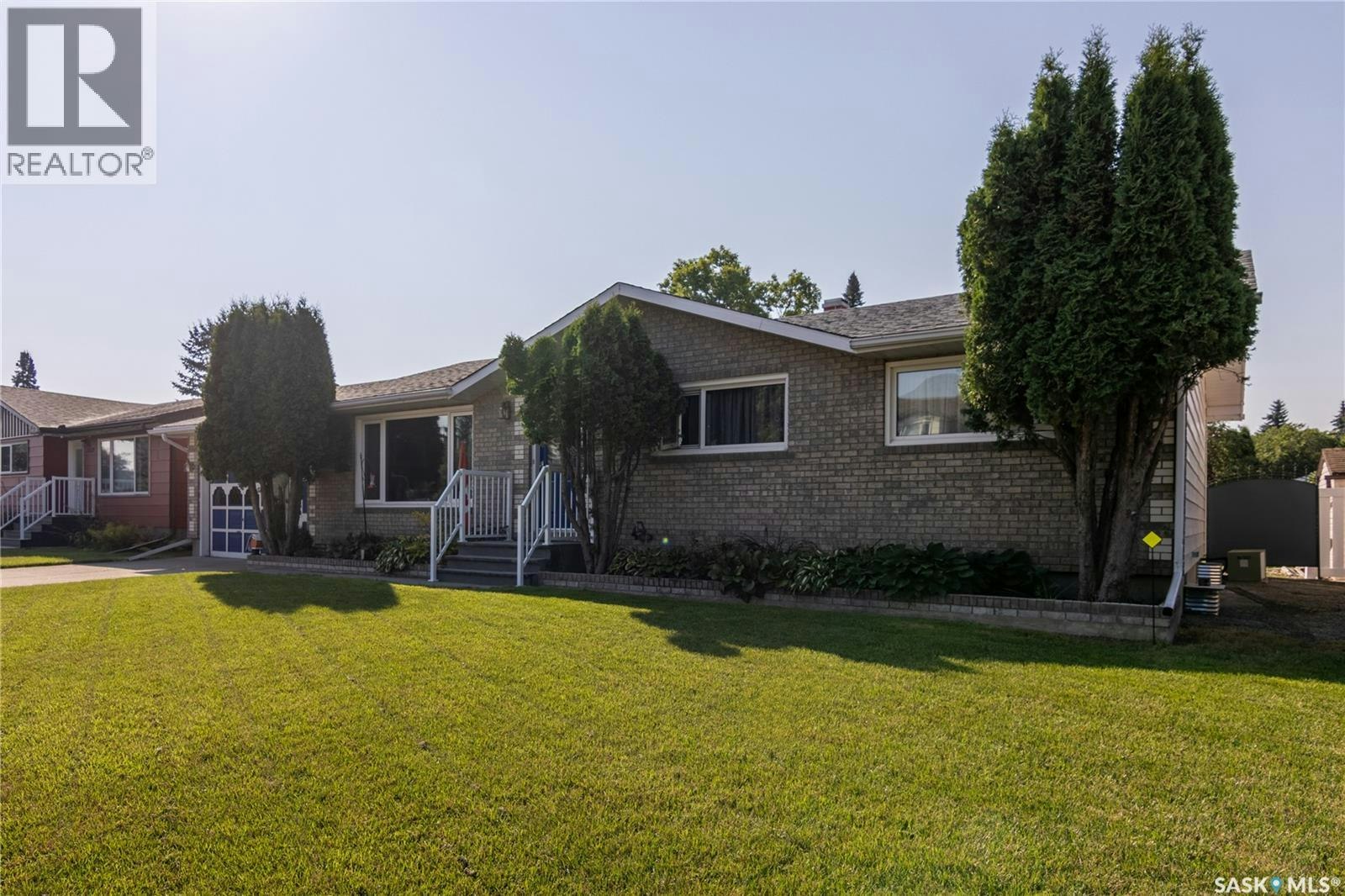 1135 Corning Avenue, Esterhazy, SK, S0A 0X0