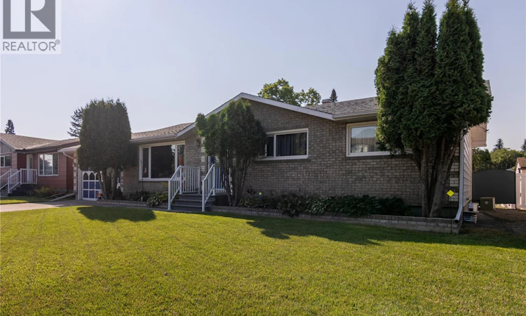 1135 Corning Avenue