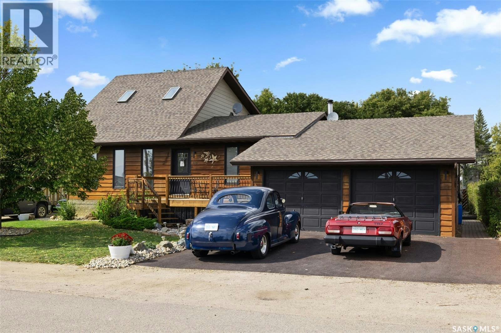 116 Courtside Crescent, Pilot Butte, SK, S0G 3Z0
