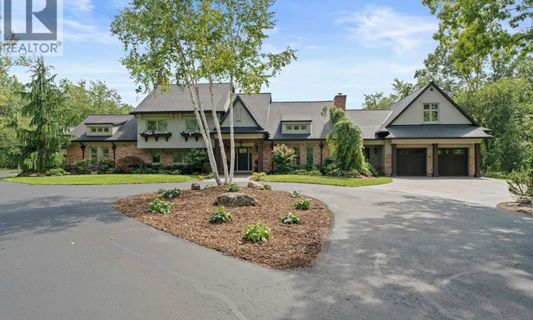 4897 4th Concession Road East