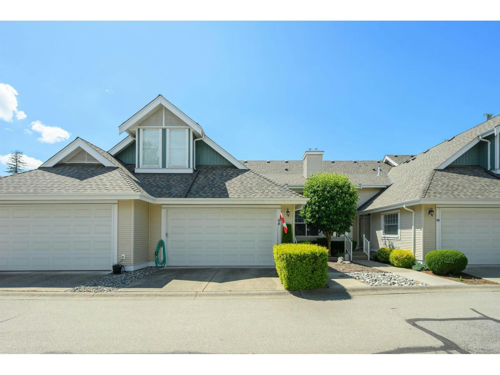 49-16995 64 Avenue, Surrey, BC, V3S 0V9