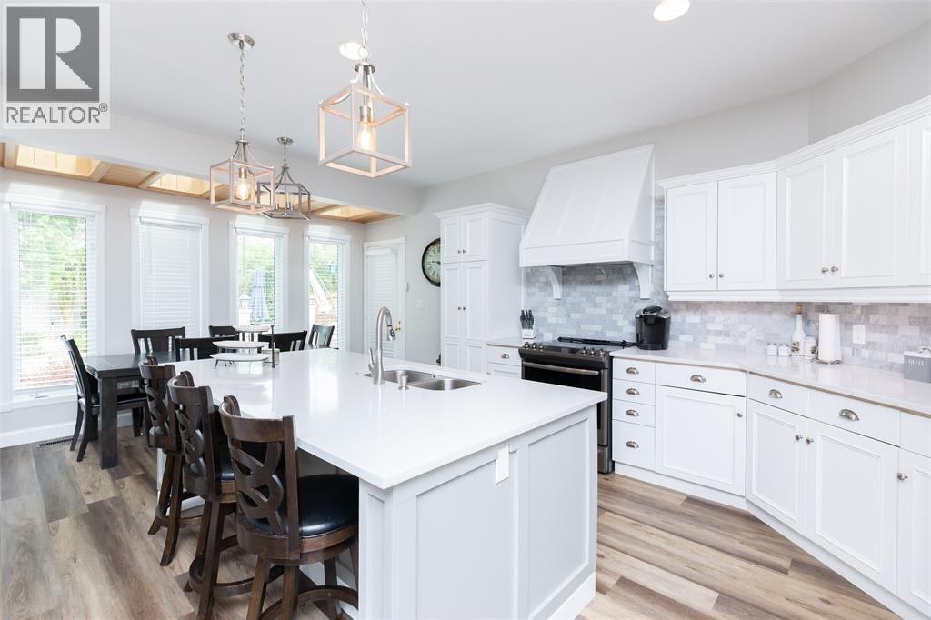 582 Riverside Drive, St. Clair, ON, N0N 1G0 - 18