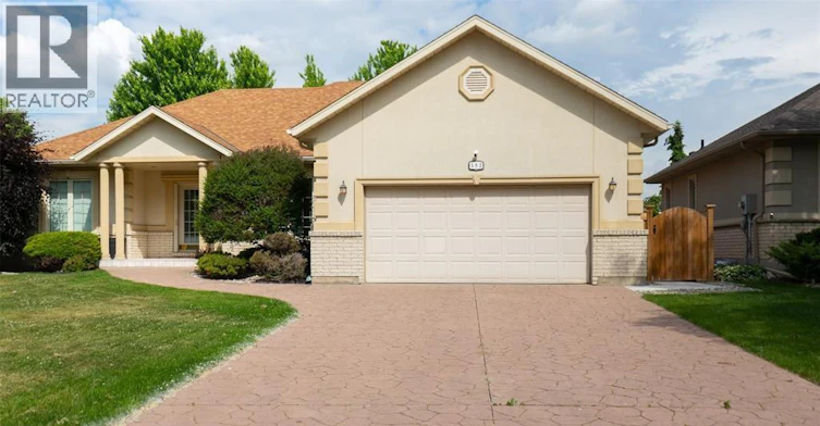 582 Riverside Drive, St. Clair, ON, N0N 1G0