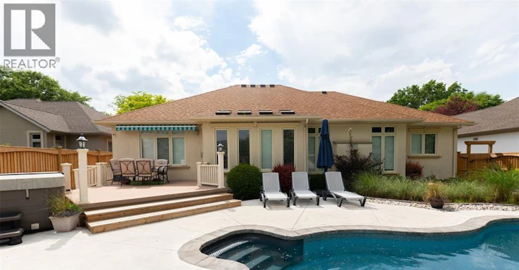 582 Riverside Drive, St. Clair, ON, N0N 1G0 - 7