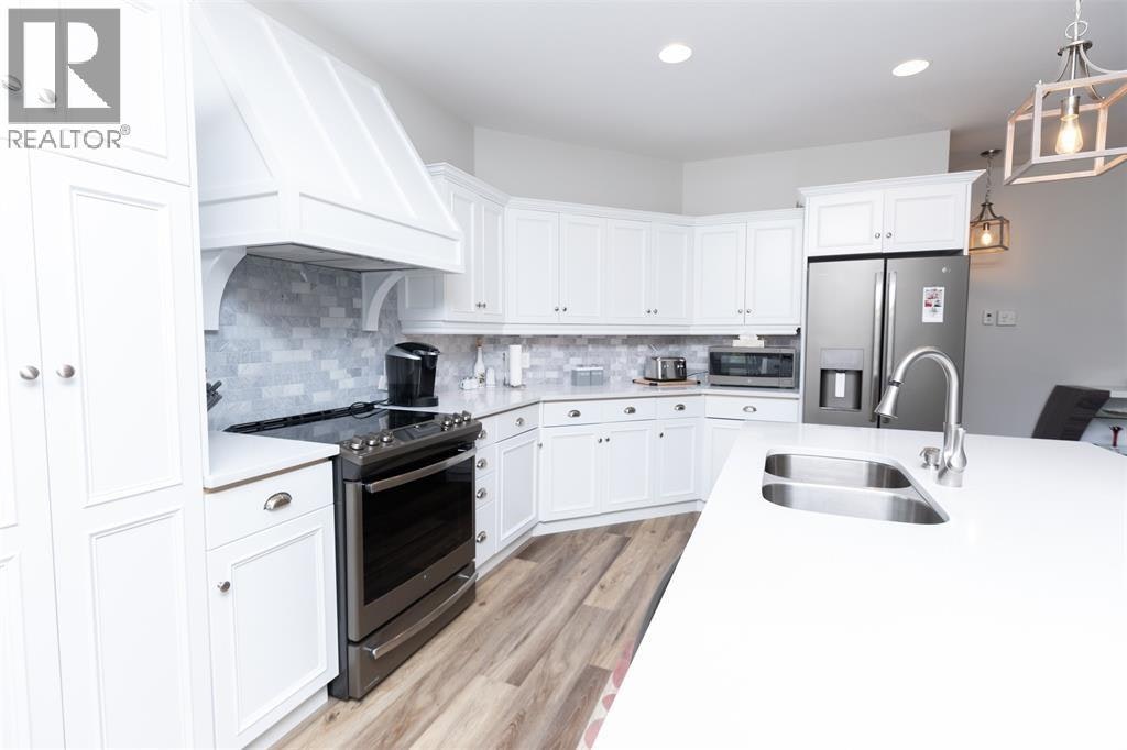 582 Riverside Drive, St. Clair, ON, N0N 1G0 - 15