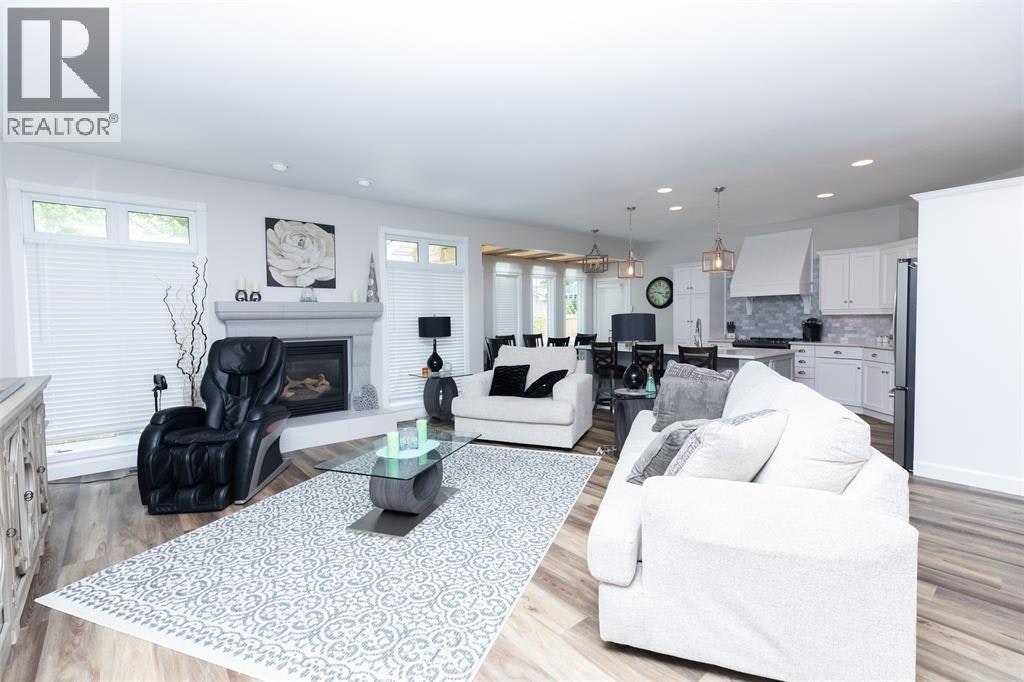 582 Riverside Drive, St. Clair, ON, N0N 1G0 - 13