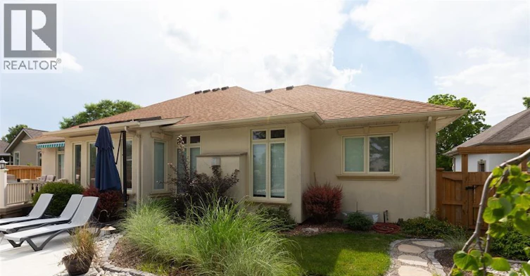 582 Riverside Drive, St. Clair, ON, N0N 1G0 - 6