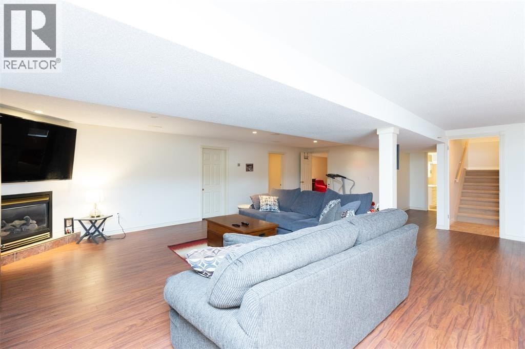 582 Riverside Drive, St. Clair, ON, N0N 1G0 - 33