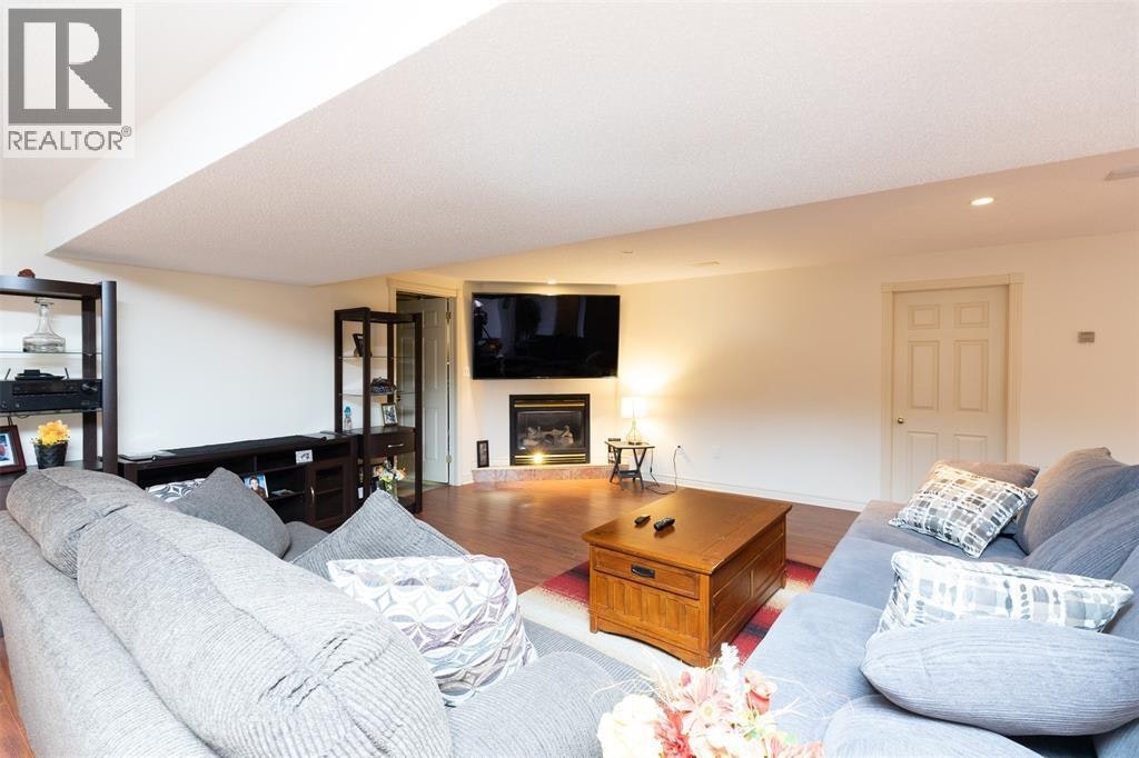 582 Riverside Drive, St. Clair, ON, N0N 1G0 - 30