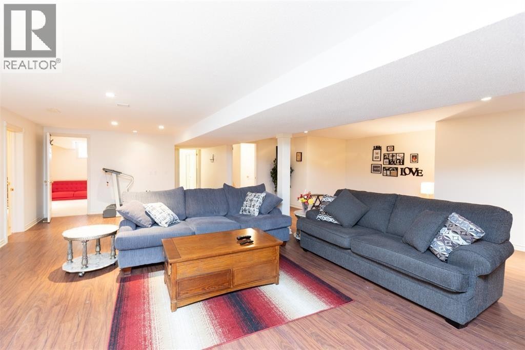 582 Riverside Drive, St. Clair, ON, N0N 1G0 - 34