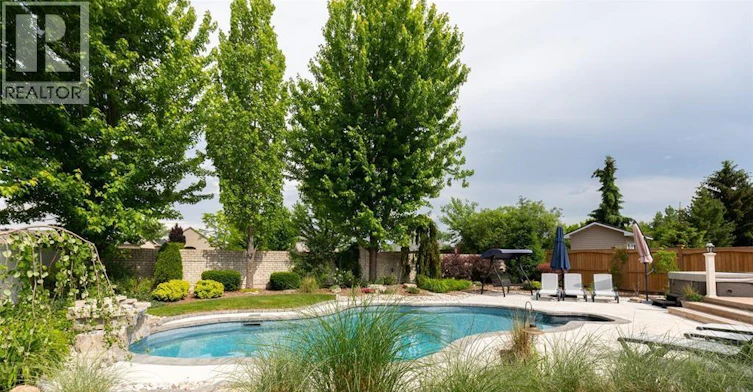 582 Riverside Drive, St. Clair, ON, N0N 1G0 - 8