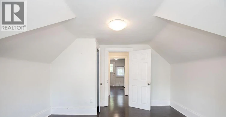 3-133 Park Row N, Hamilton, ON, L8H 4E7 - 9