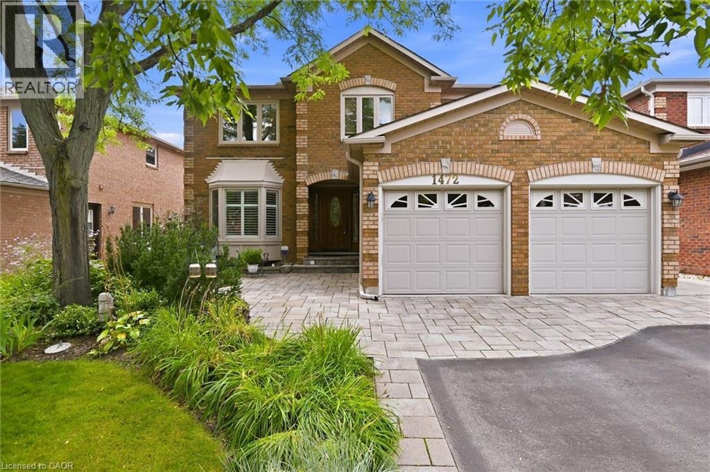1472 Livery Lane, Oakville, ON, L6M 2Y8