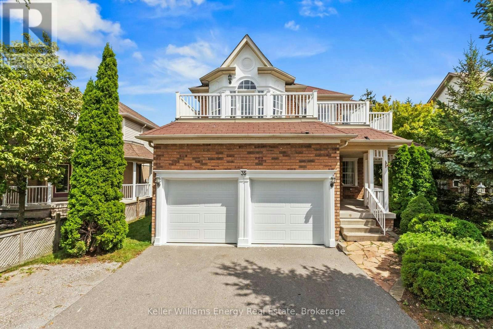 35 Virginia Drive, Whitby, ON, L1R 2X9