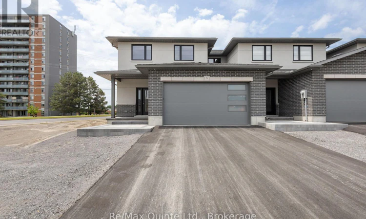 8 Stinson Avenue