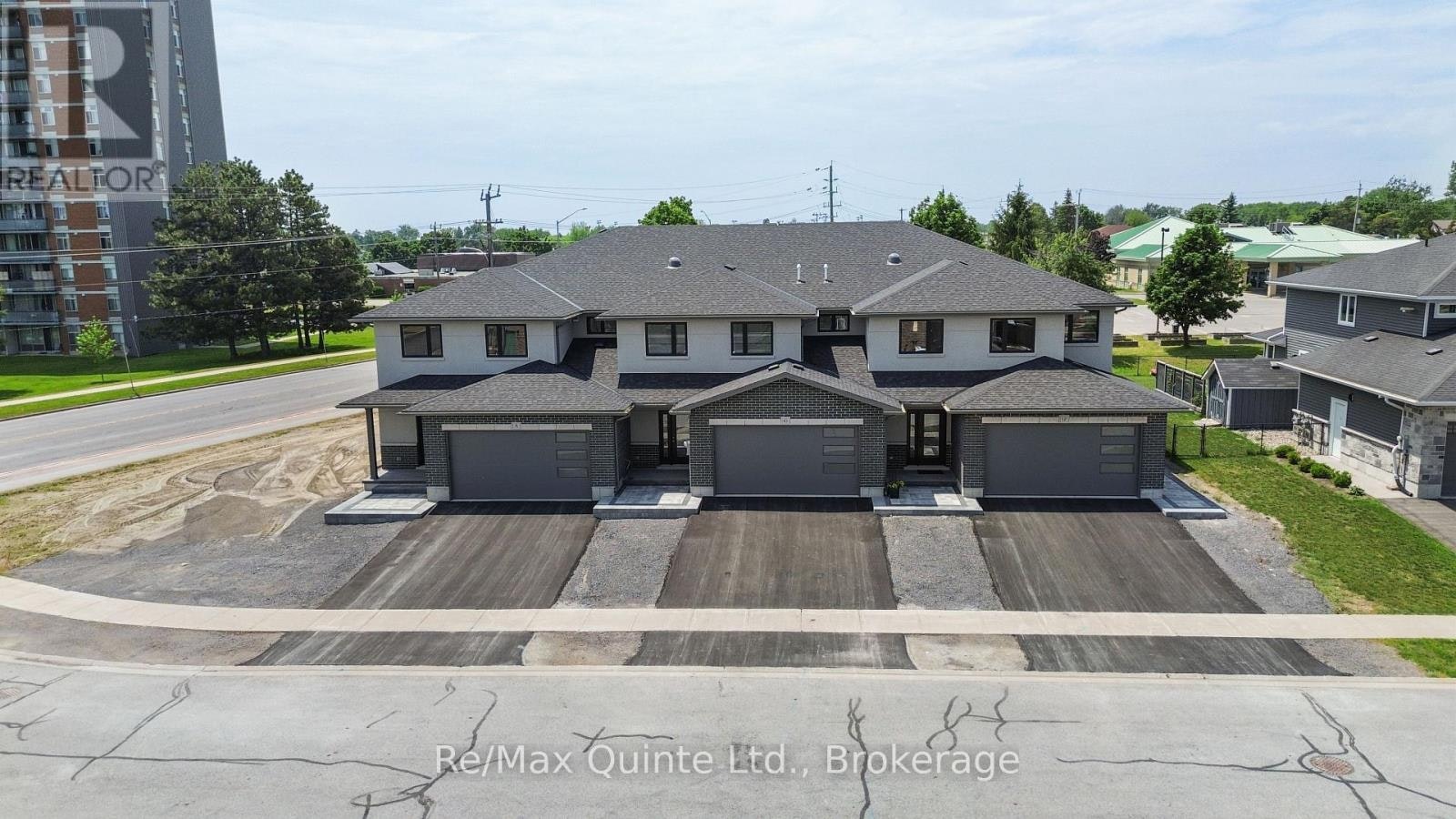 10 Stinson Avenue, Belleville, ON, K8P 5N9
