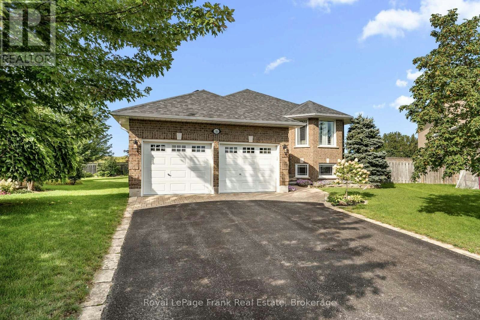 18 Matthews Court, Peterborough, ON, K9K 2S8