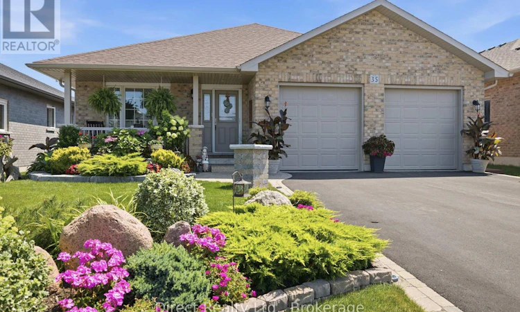 35 Hummingbird Drive