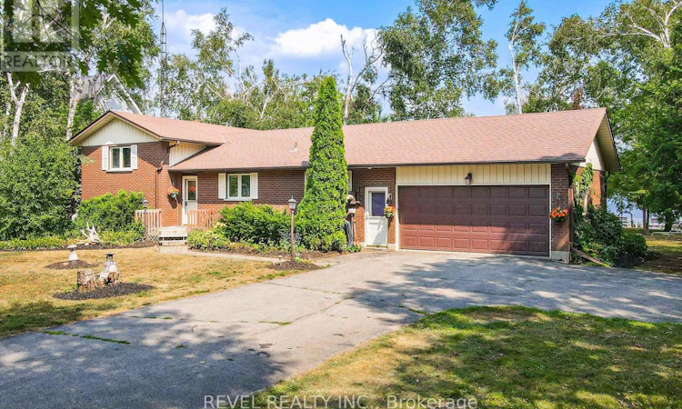 126 Pinewood Boulevard