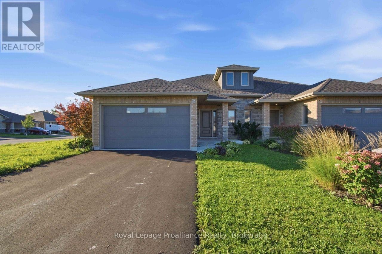 49 Hillside Meadow Drive, Quinte West, ON, K8V 0J5