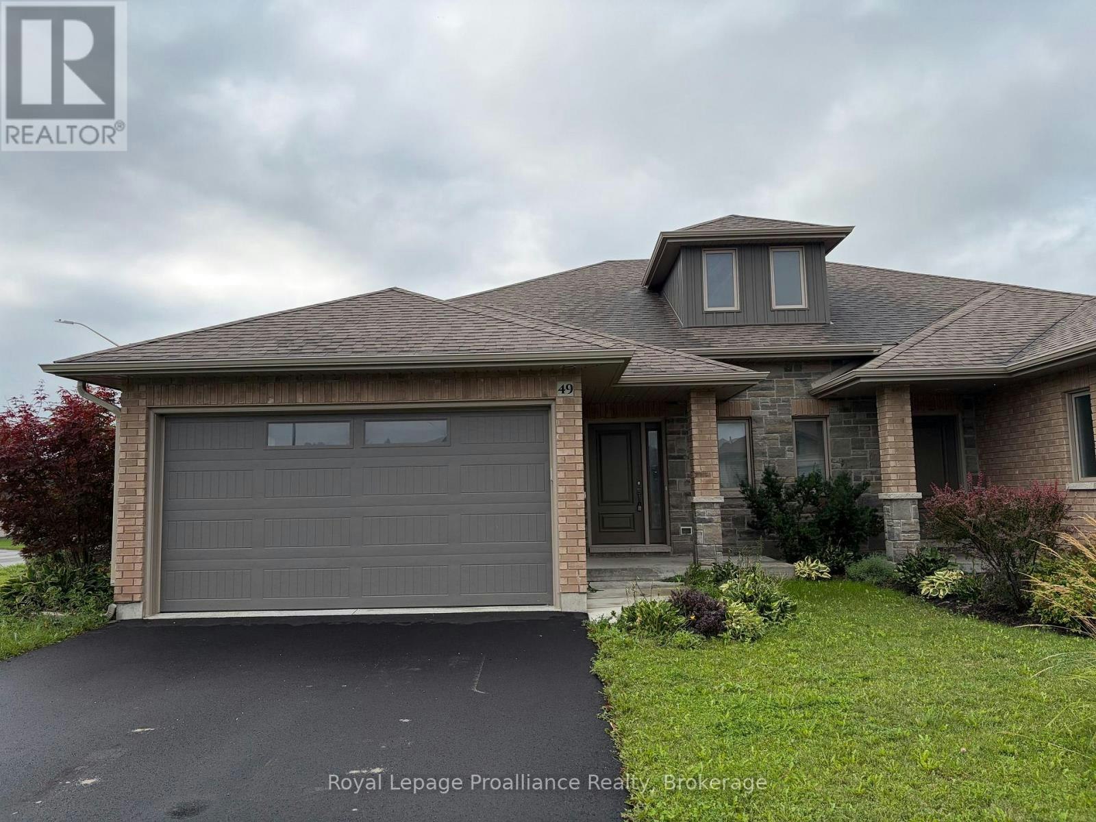 49 Hillside Meadow Drive, Quinte West, ON, K8V 0J5