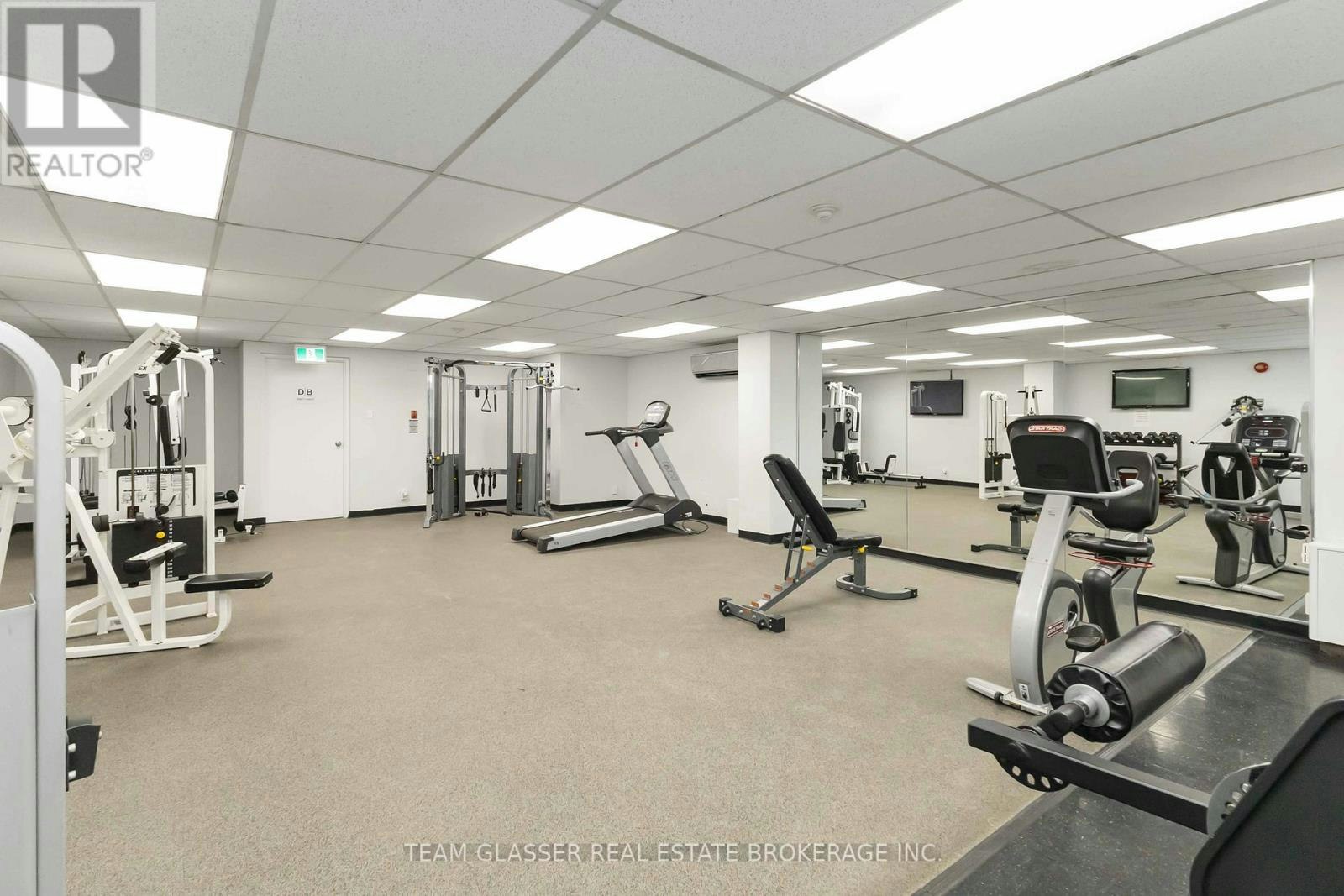 502-396 Queens Avenue, London, ON, N6B 1X7 - 24