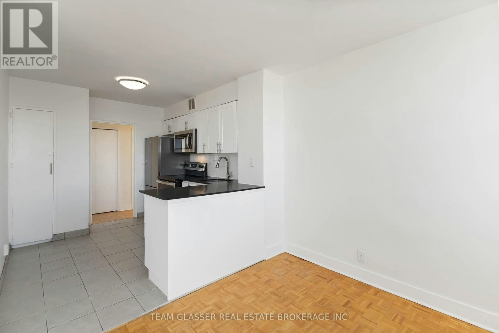 502-396 Queens Avenue, London, ON, N6B 1X7 - 13