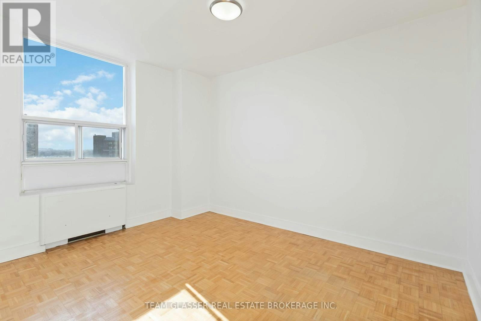 502-396 Queens Avenue, London, ON, N6B 1X7 - 22