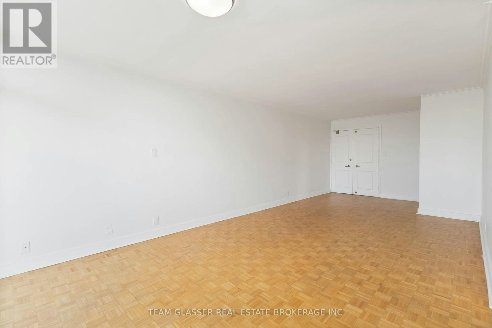 502-396 Queens Avenue, London, ON, N6B 1X7 - 9