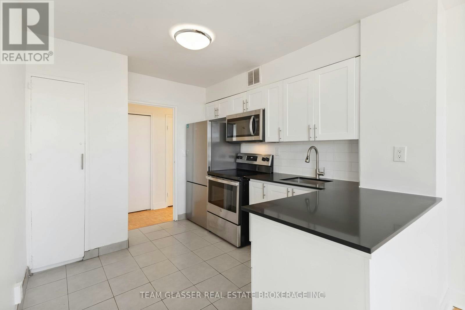 502-396 Queens Avenue, London, ON, N6B 1X7 - 15