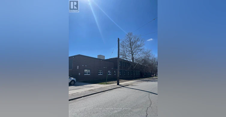 213-50 Scott Street, St. Thomas, ON, N5P 1K6