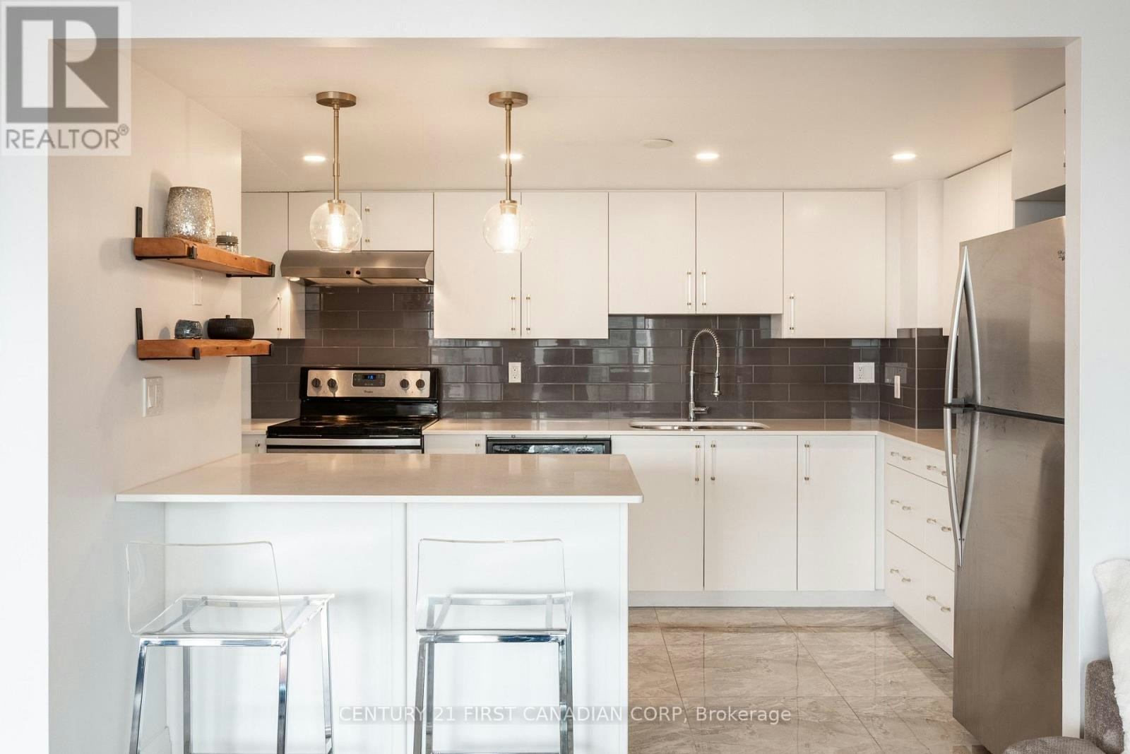 810-600 Talbot Street, London, ON, N6A 5L9 - 2