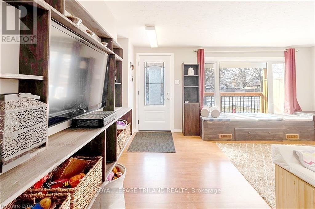 1441 Perth Avenue, London, ON, N5V 2M4 - 3