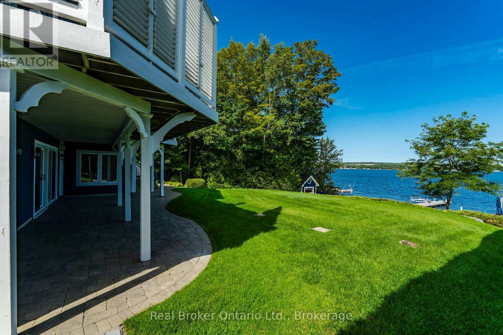 192 Gilwood Park Drive, Penetanguishene, ON, L9M 1Z6