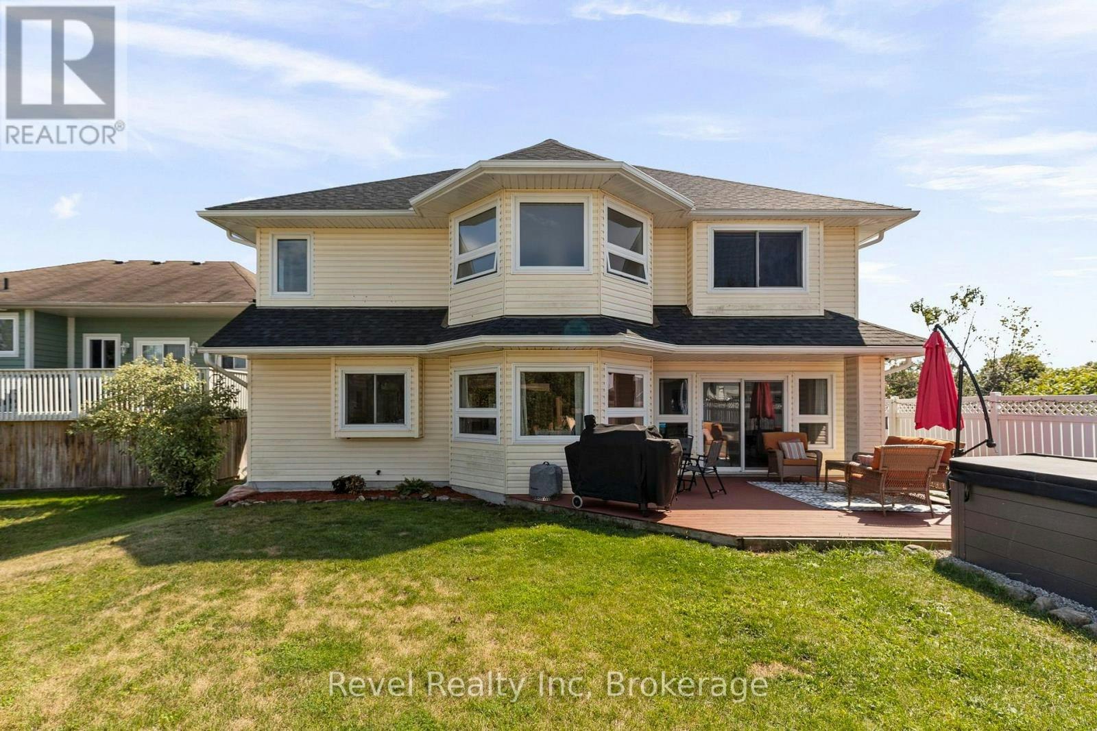 5 Avery Court, Parry Sound, ON, P2A 3C4