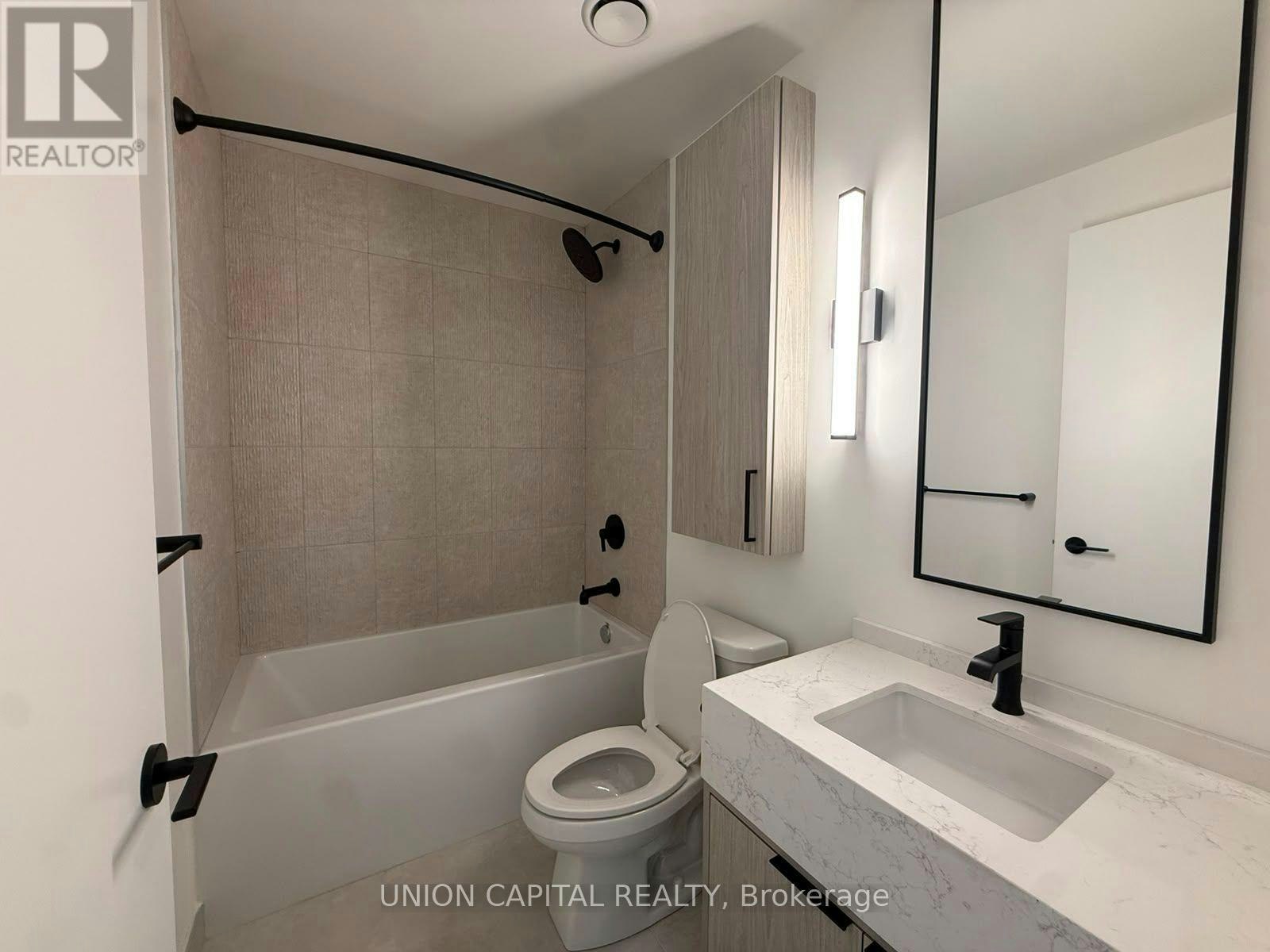 1017-89 Montclair Avenue, Toronto, ON, M5P 0A9 - 10