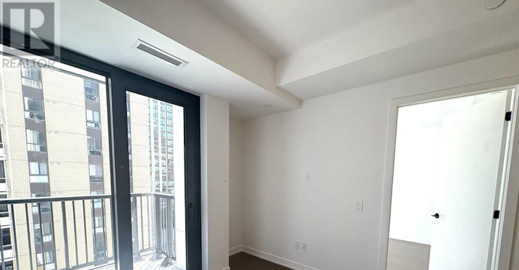 1005-91 Montclair Avenue, Toronto, ON, M5P 0B1 - 8