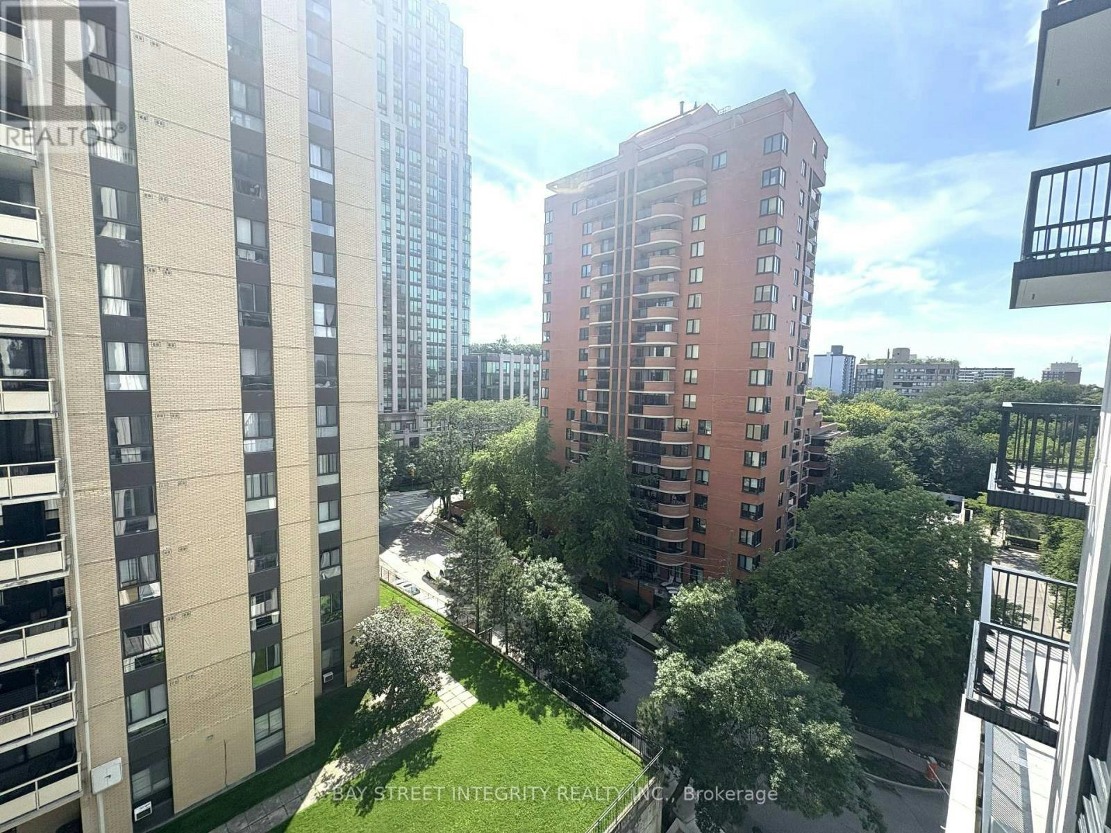 1005-91 Montclair Avenue, Toronto, ON, M5P 0B1 - 16
