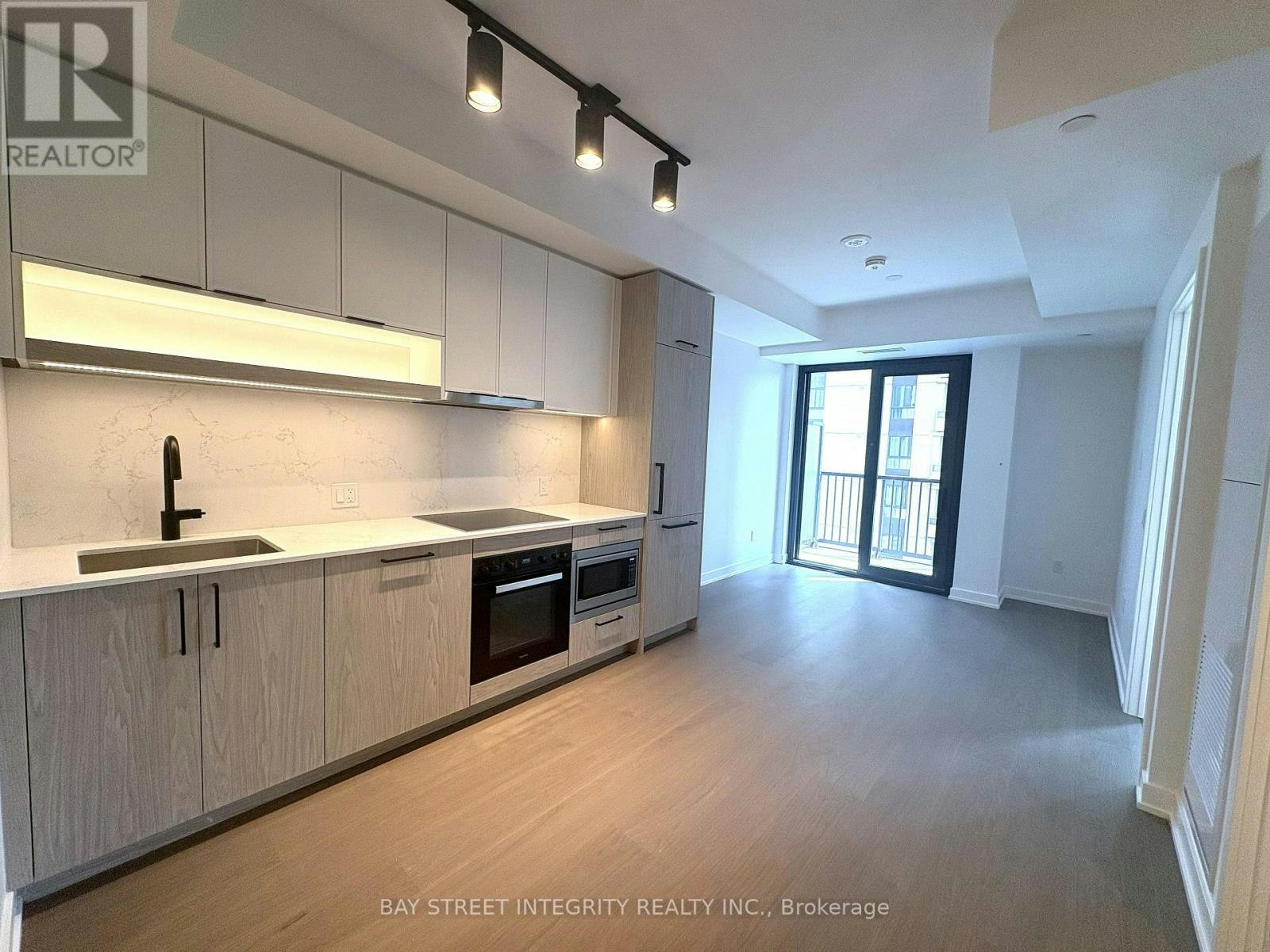 1005-91 Montclair Avenue, Toronto, ON, M5P 0B1 - 5