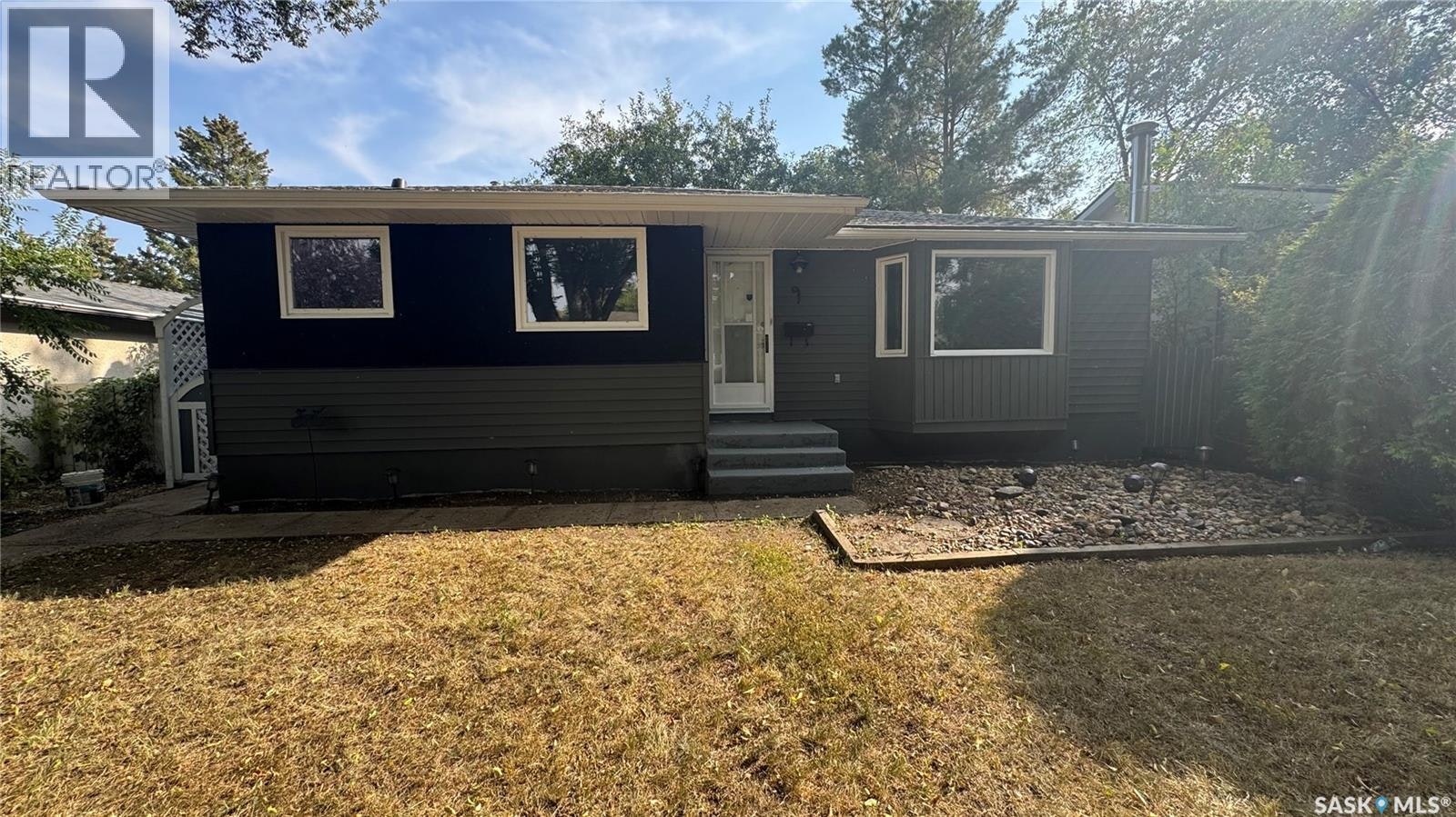 61 Bannister Avenue, Regina, SK, S4R 5K8