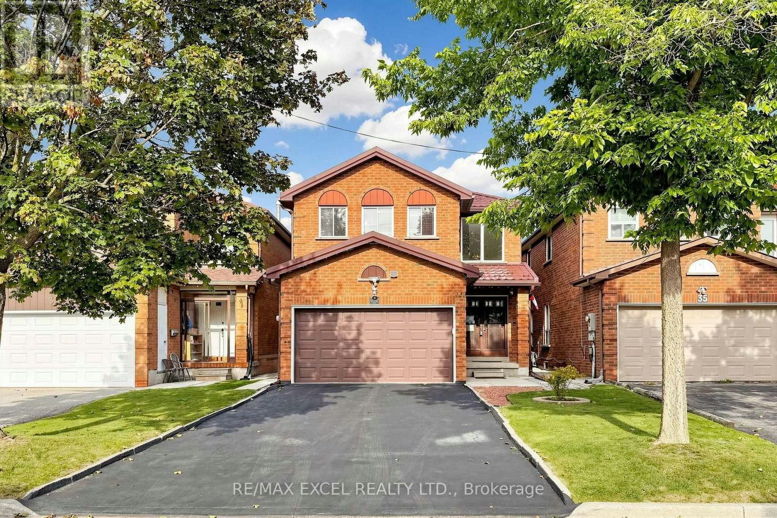 33 Wharton Square, Toronto, ON, M1V 4M9